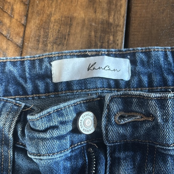 KanCan 11/29 Estilo - Picture 3 of 8